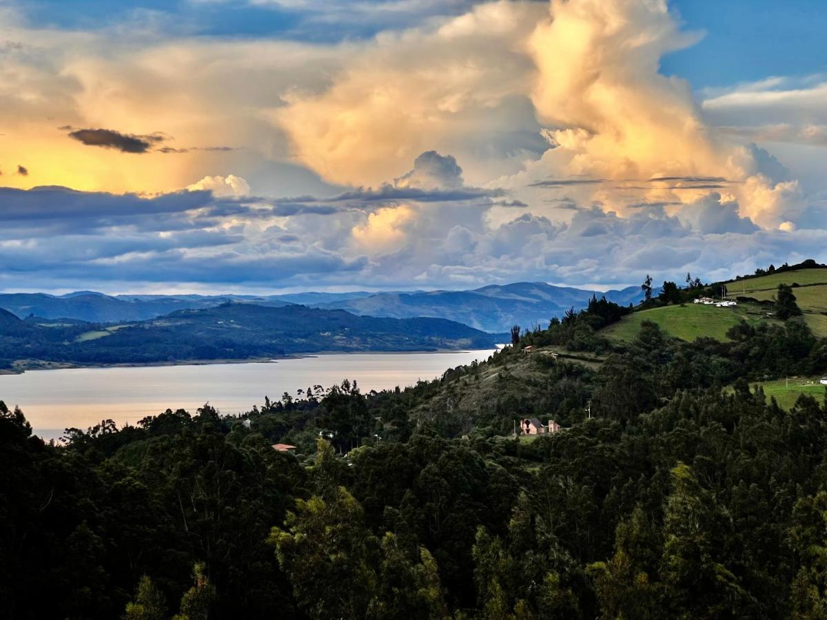 Hotel Golden Glamping Guatavita Exterior foto
